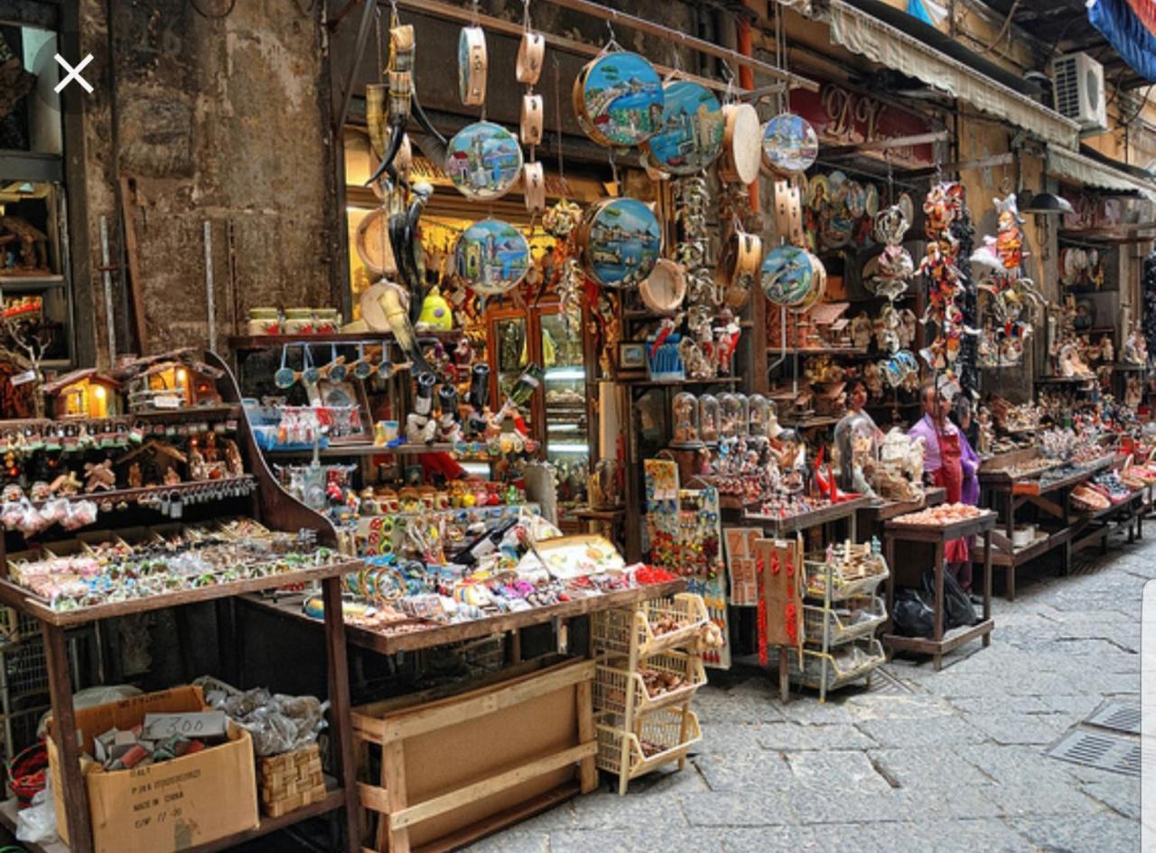 Historic Centre Of Naples Villa Buitenkant foto